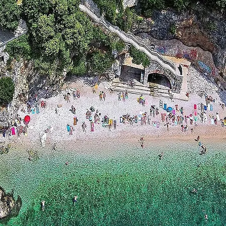 Liburana Apartment *